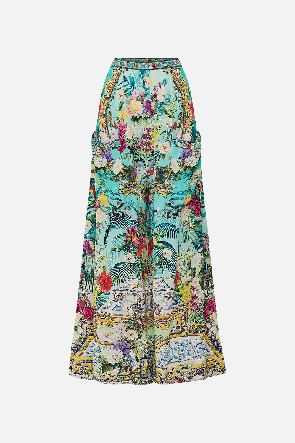 The CAMILLA TIE FRONT PUFF SLEEVE TOP MONSERRATE MAGIC in our  print.