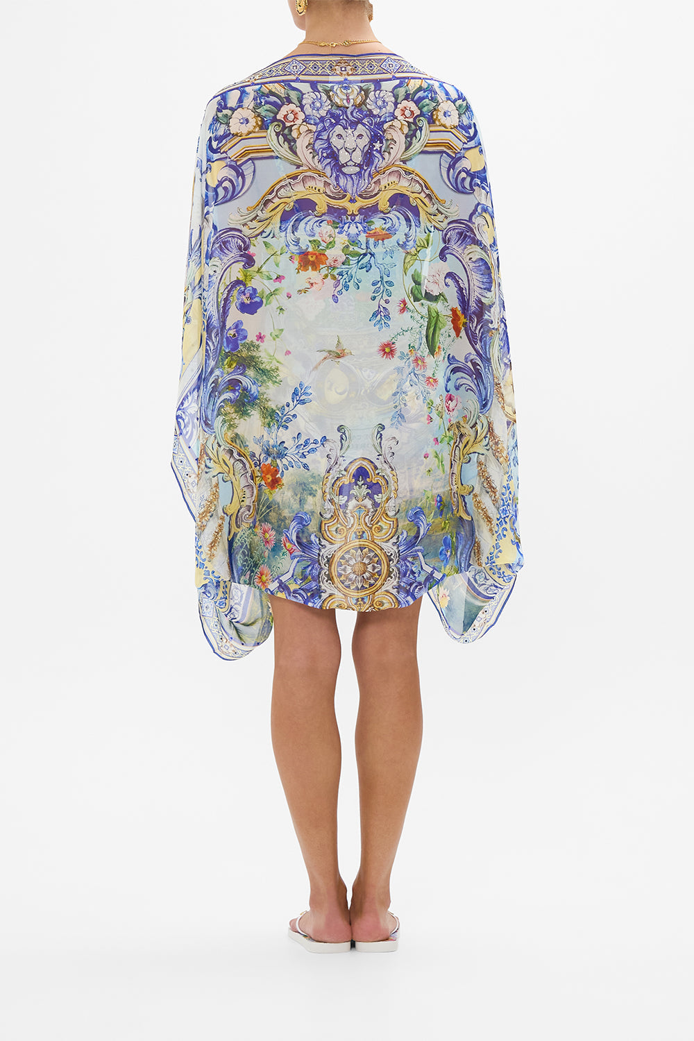 SILK SHRUG WALL TO WALL WONDERS