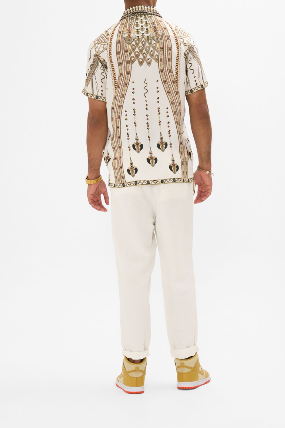 The CAMILLA SILK SHRUG EGYPTIAN ROSE in our  print.