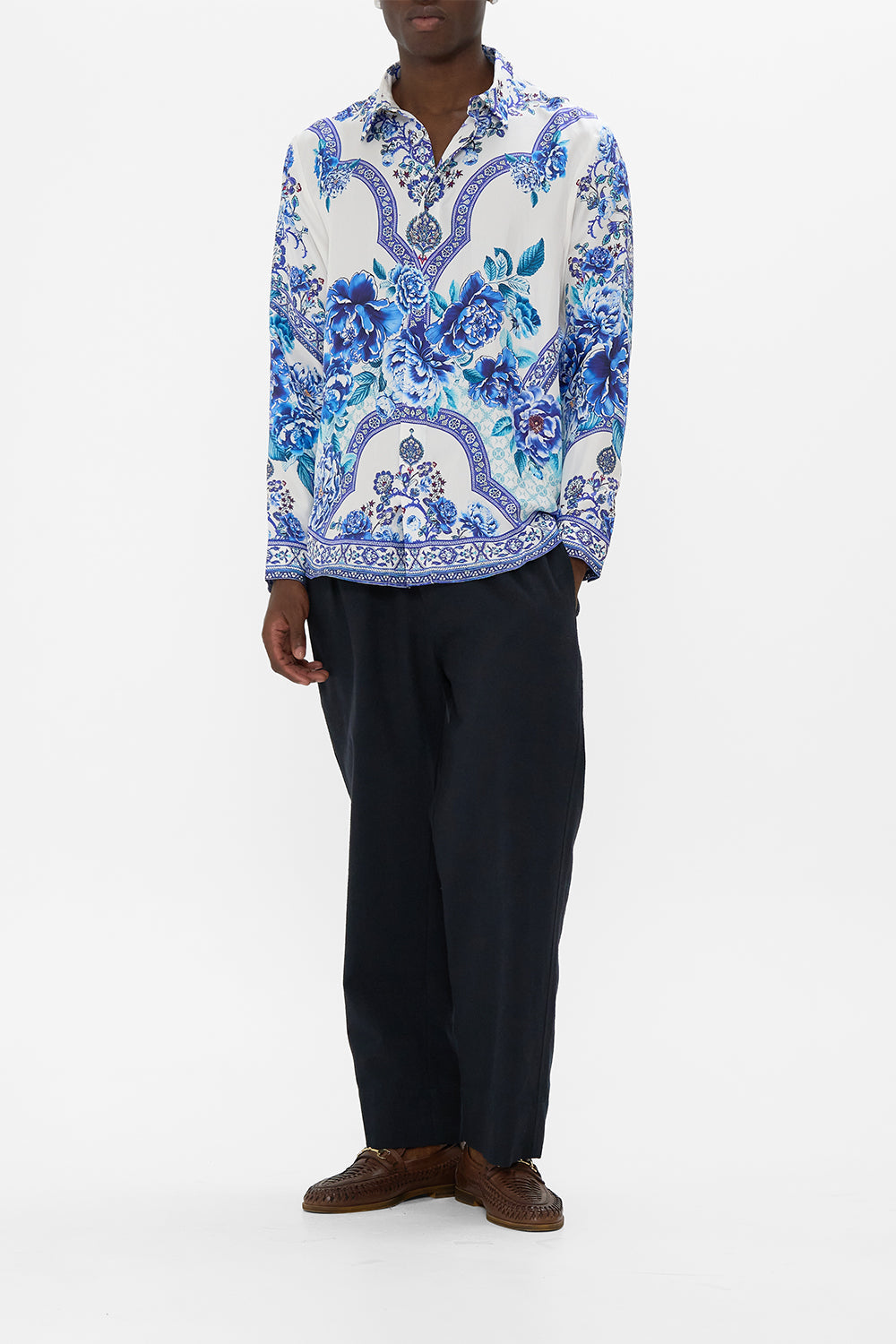 The CAMILLA MID LENGTH BOARDSHORT WITH ELASTIC WAIST HOUSE OF HOROSCOPES in our  print.