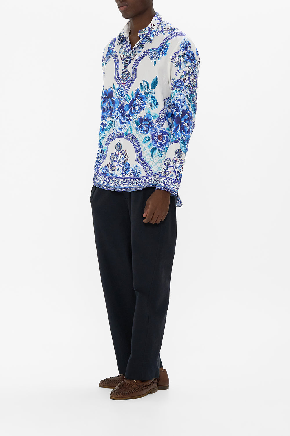 The CAMILLA MID LENGTH BOARDSHORT WITH ELASTIC WAIST HOUSE OF HOROSCOPES in our  print.
