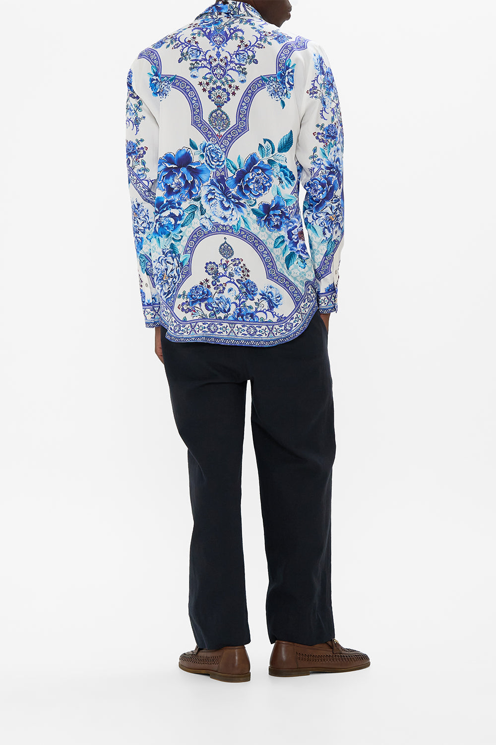 The CAMILLA MID LENGTH BOARDSHORT WITH ELASTIC WAIST HOUSE OF HOROSCOPES in our  print.