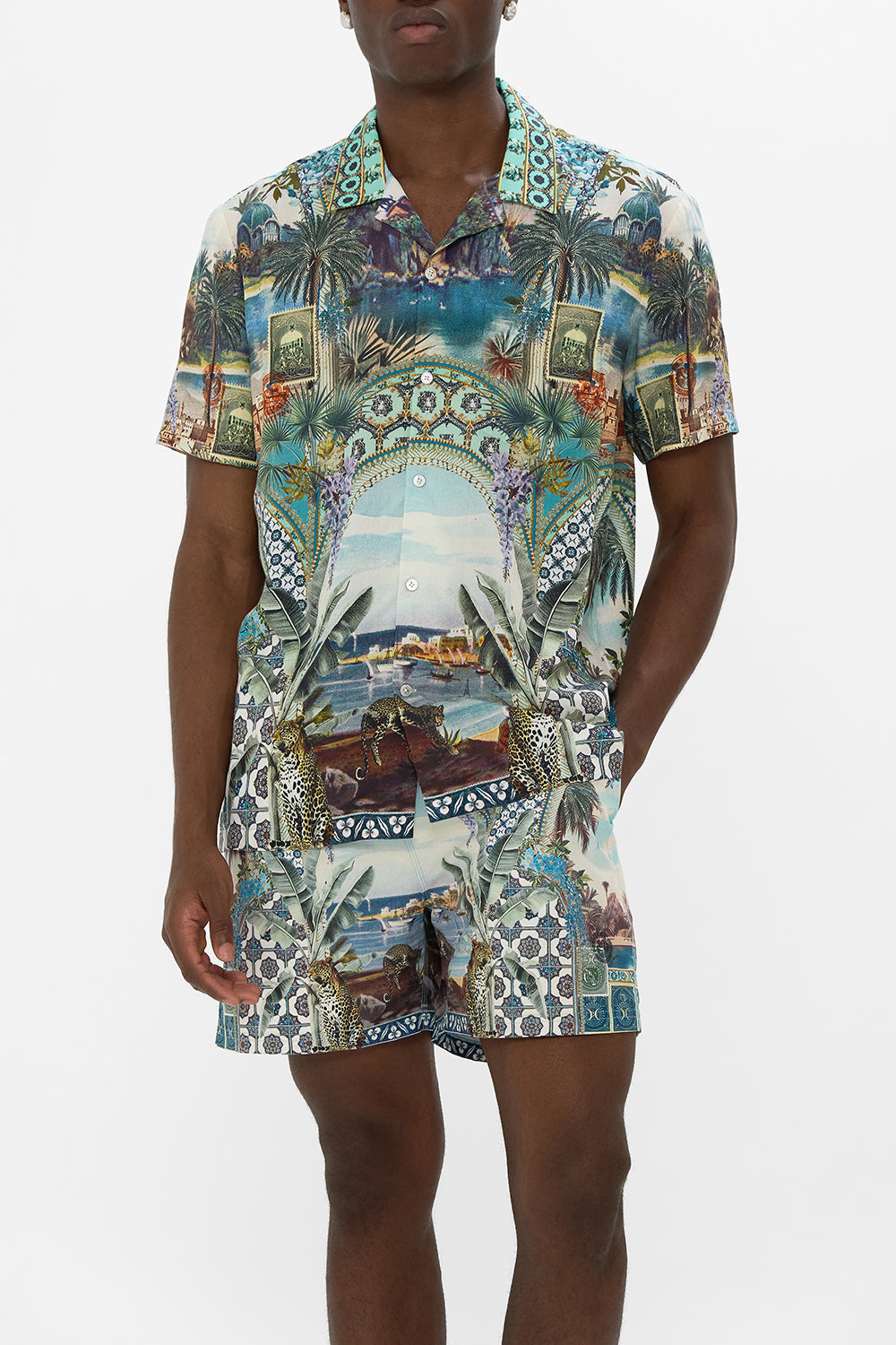 SHORT SLEEVE CAMP COLLARED SHIRT POSTCARDS & PALM TREES