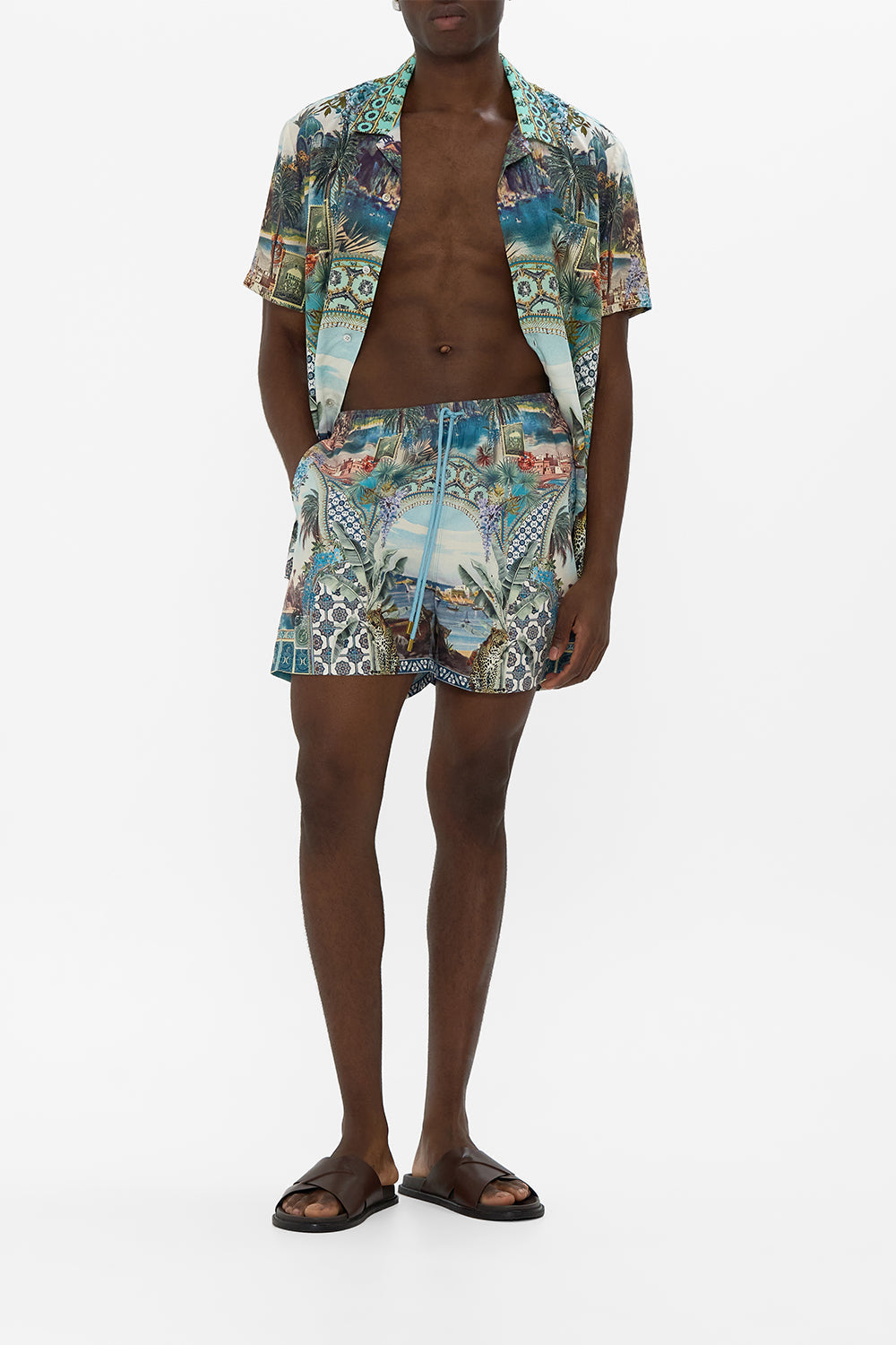 The CAMILLA SHORT DROP SHOULDER STRAP KAFTAN SULTANAHMET SUMMER in our  print.