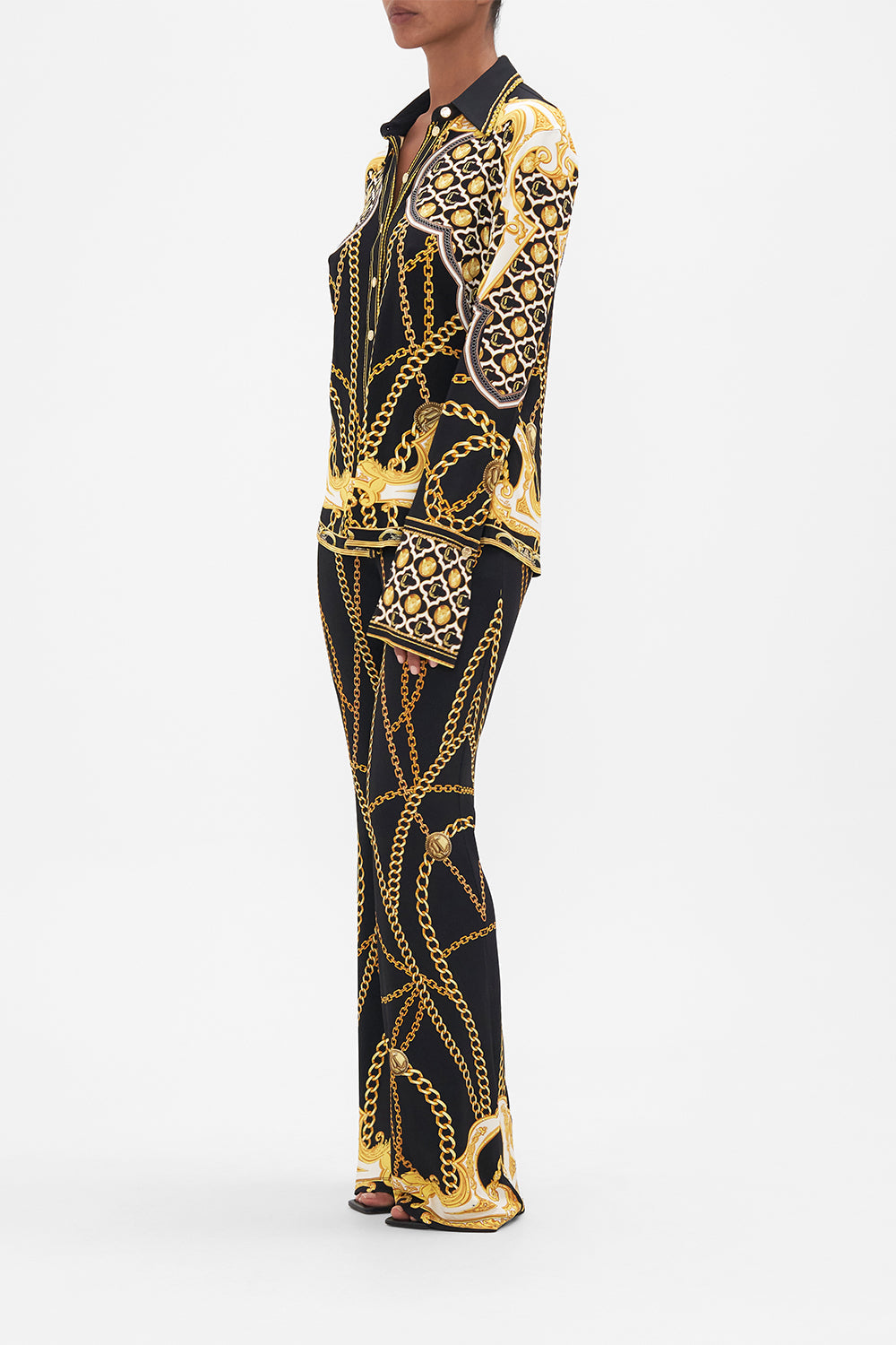 FITTED JERSEY SHIRT TETHER ME NOT