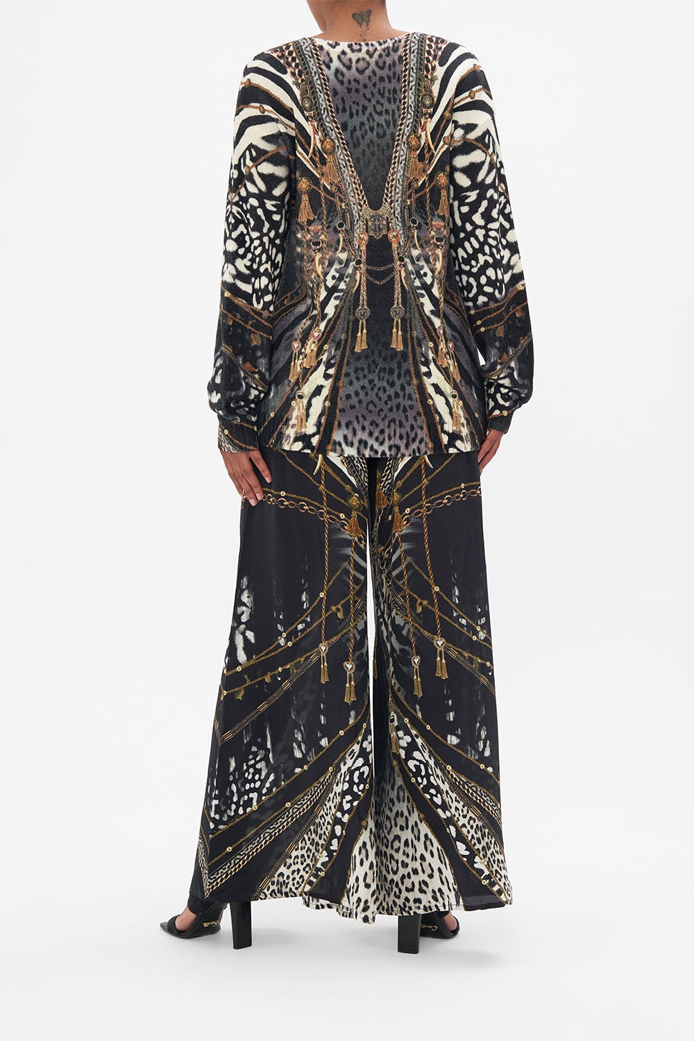 V NECK FULL SLEEVE JUMPER UNTAMED ROYALTY