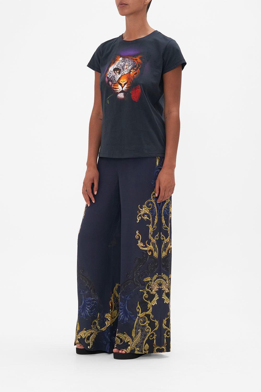 ORGANIC COTTON SLIM FIT TEE - BLACK MOONLIGHT MELODIES