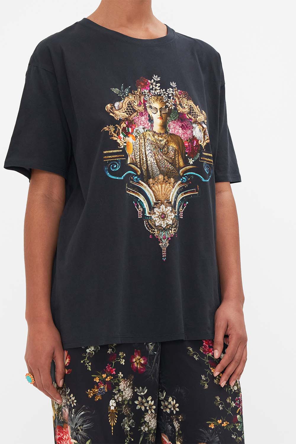 ORGANIC COTTON OVERSIZE BAND TEE A NIGHT AT THE OPERA