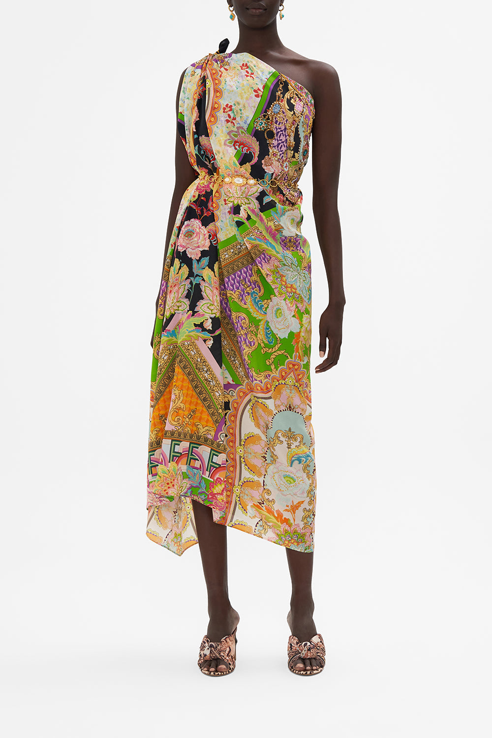 Detail view of model wearing CAMILLA silk kaftan in Sundowner in Sicily print 