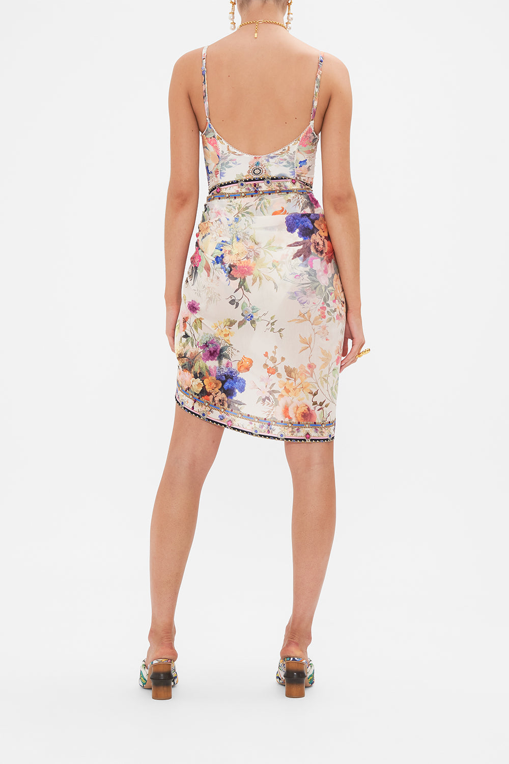 SHORT TASSEL SARONG FRIENDS WITH FRESCOS