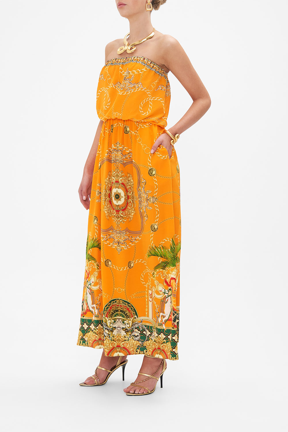 STRAPLESS BLOUSON DRESS DANCING WITH THE BULLS