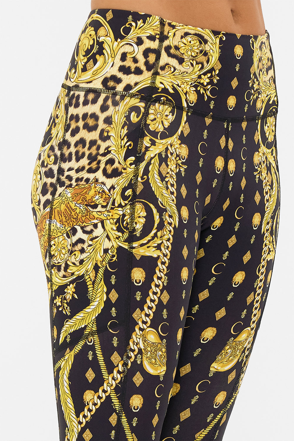 CAMILLA activewear leggings in Noveau Nature print