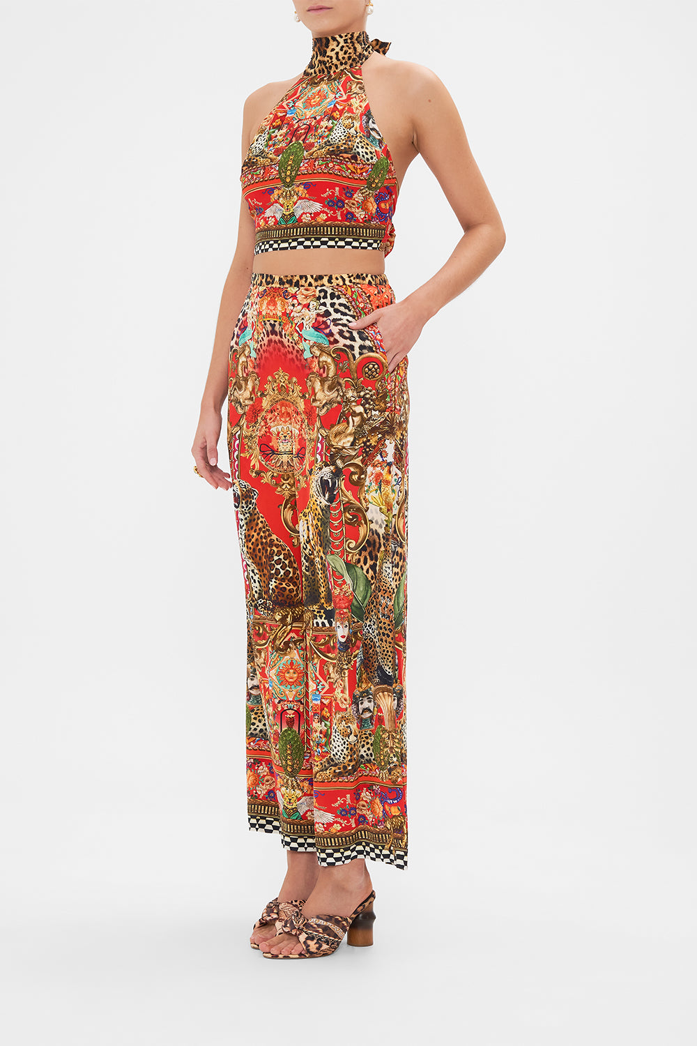 MINIMAL WIDE LEG PANT FROM GENERATION TO GENERATION