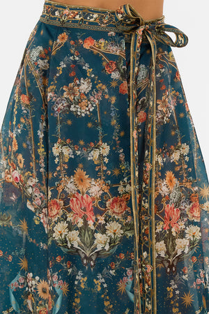 CAMILLA organza maxi dress in She Who Wears A Crown print