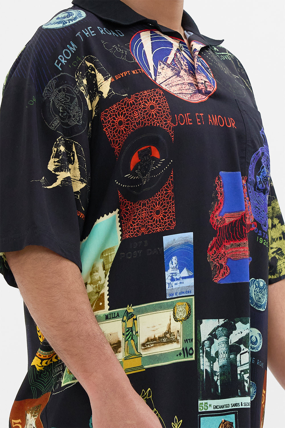 Hotel Franks By CAMILLA relaxed fit woven polo shirt in Haute Passport print.