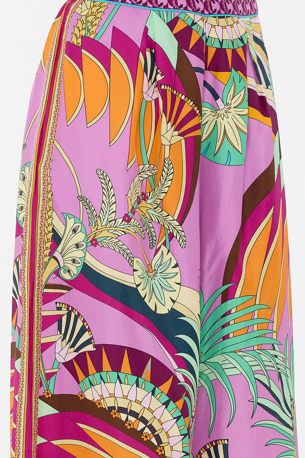 The CAMILLA GATHER NECK HARDWARE TOP DESERT VISIONS in our  print.