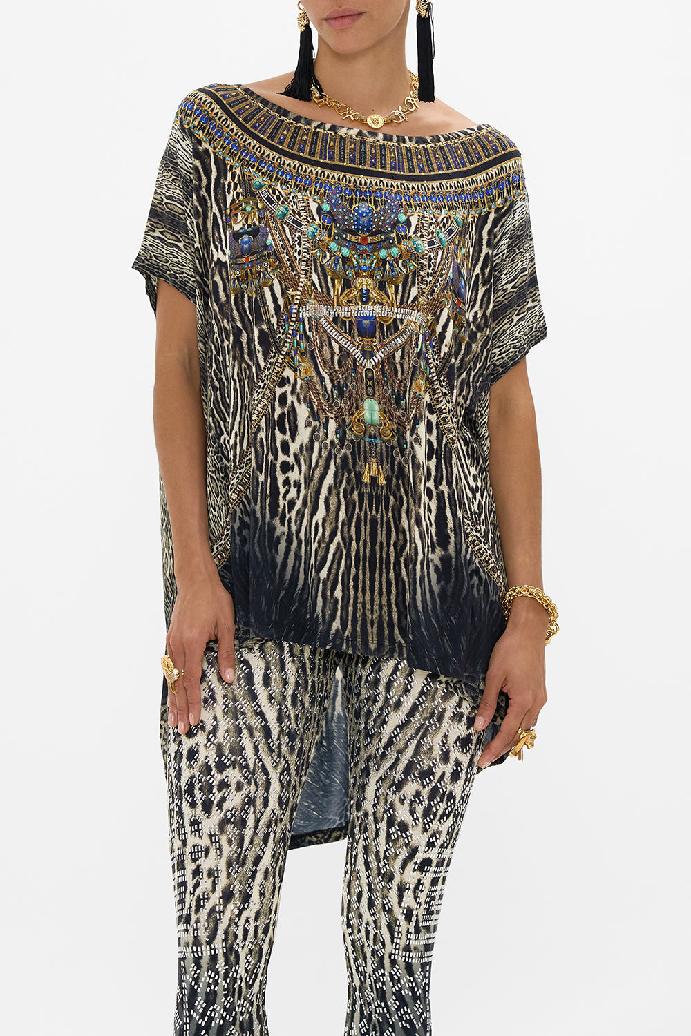 CAMILLA Loose Fit Tee in Cat Worship print. 