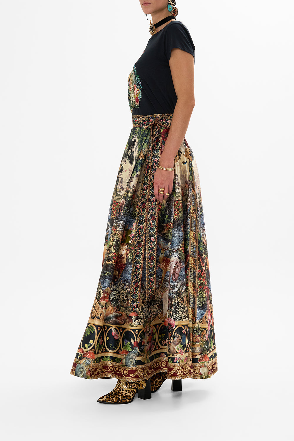 CAMILLA Black Curved Hem Fitted Tee in Tapestry Totems