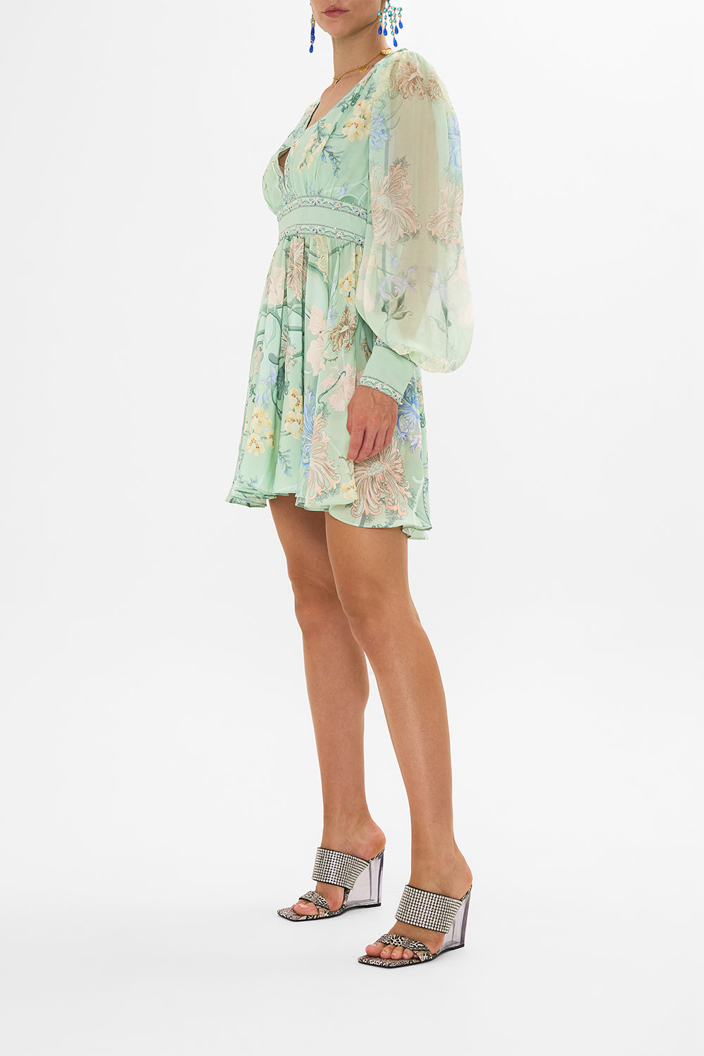 CAMILLA Floral Short Dress with Blouson Sleeve in Dreaming in Dutch