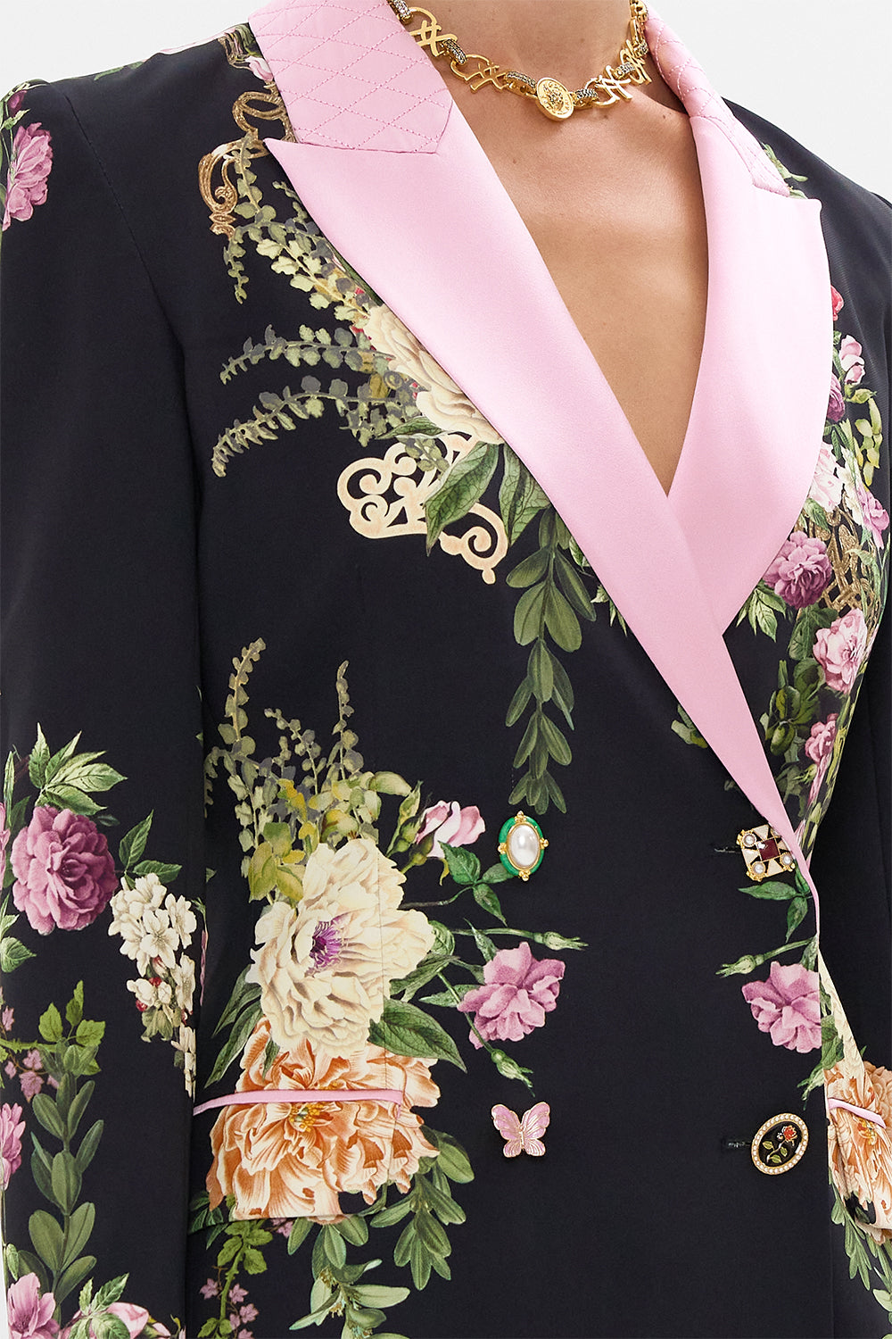 TAILORED DOUBLE BREASTED JACKET ADORNED IN ALEXANDRIA