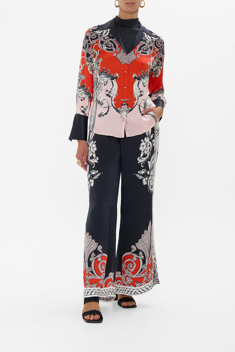 The CAMILLA JERSEY SPLICED TIERED SKIRT FOLK FABULOUS in our FOLK FABULOUS print.