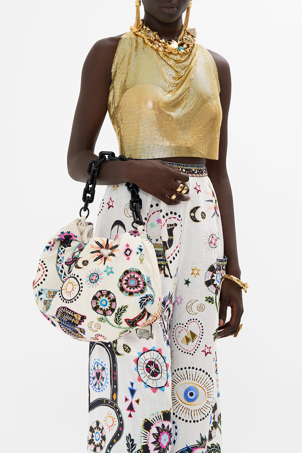 OVERSIZED CLUTCH WITH CHAIN NUBIAN WONDERLAND