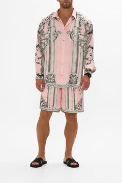 BAGGY MID LENGTH WALK SHORT CAVE OF WONDERS