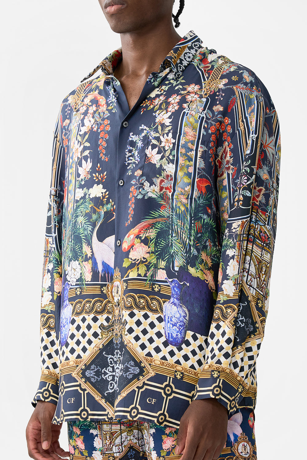 The CAMILLA OVERSIZED BUTTON THROUGH SHORT SLEEVE SHIRT WALL TO WALL WONDERS in our  print.