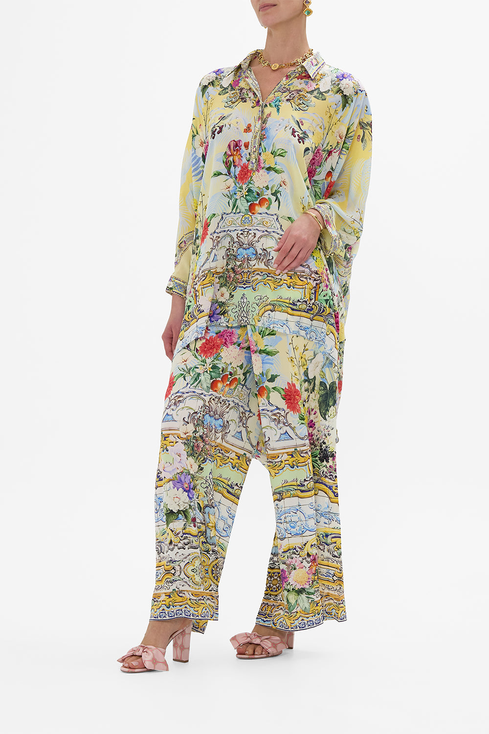 BUTTON UP TOP WITH DRAPED BACK FLOR FANTÁSTICA