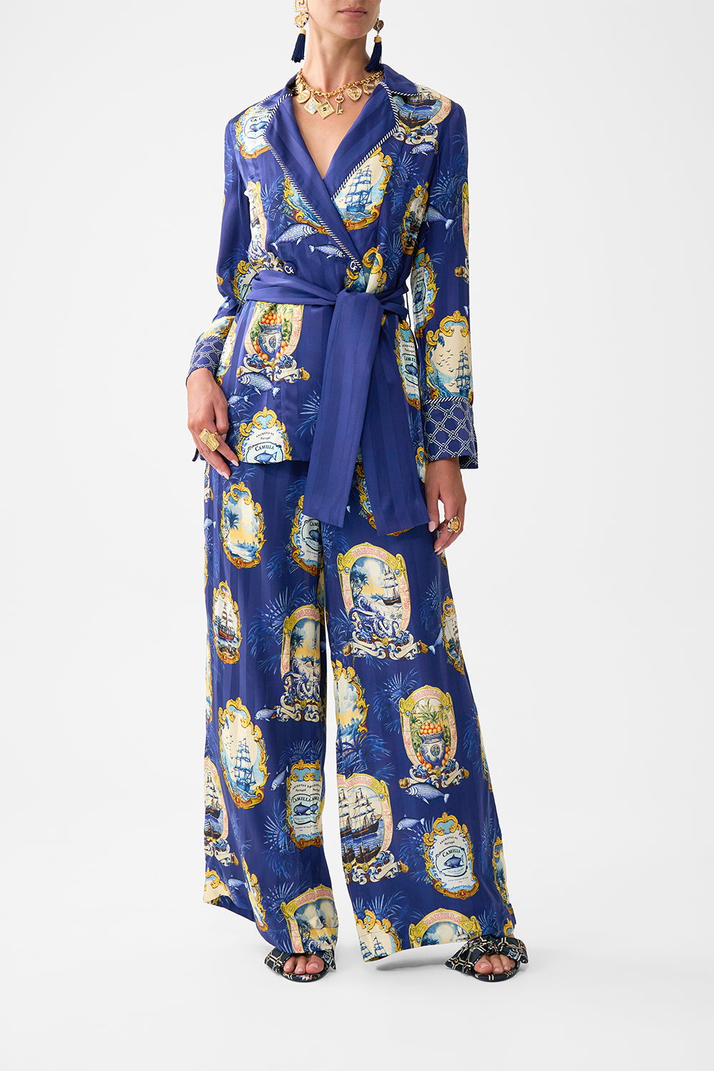The CAMILLA CURVED COLLAR BLOUSE NOBLE ENDEAVOURS in our  print.