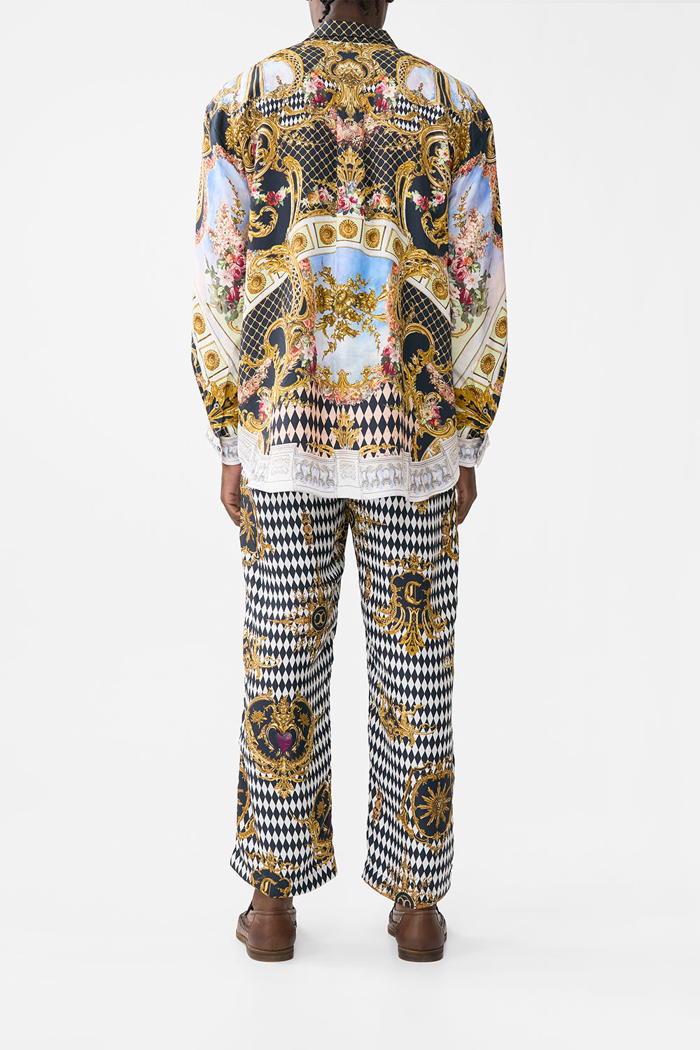 The CAMILLA DRAWSTRING BEACH BAG FAITH, LUCK & JUSTICE in our  print.