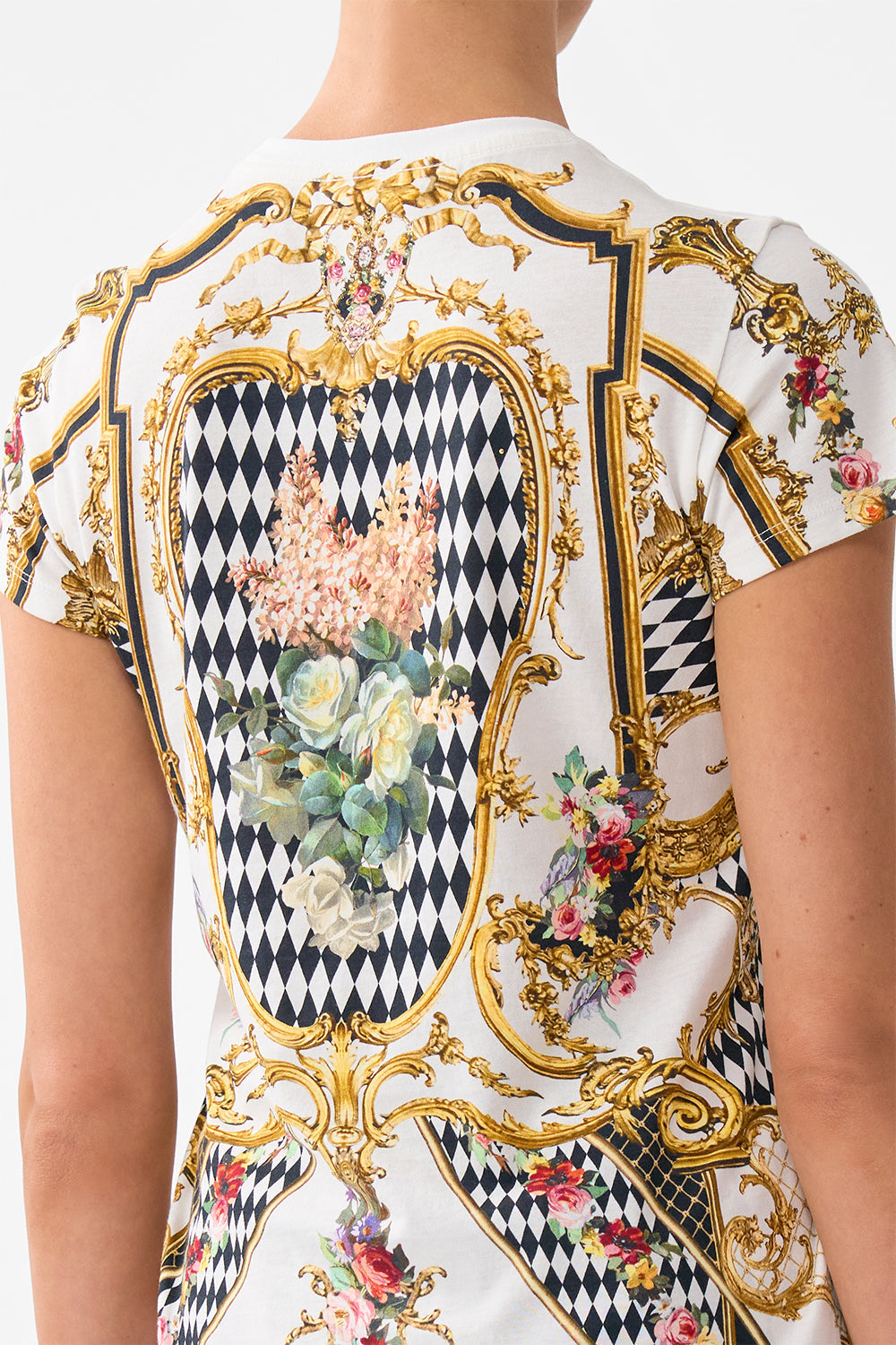 The CAMILLA CROPPED WRAP SHIRT GARDENS OF QUELUZ in our  print.