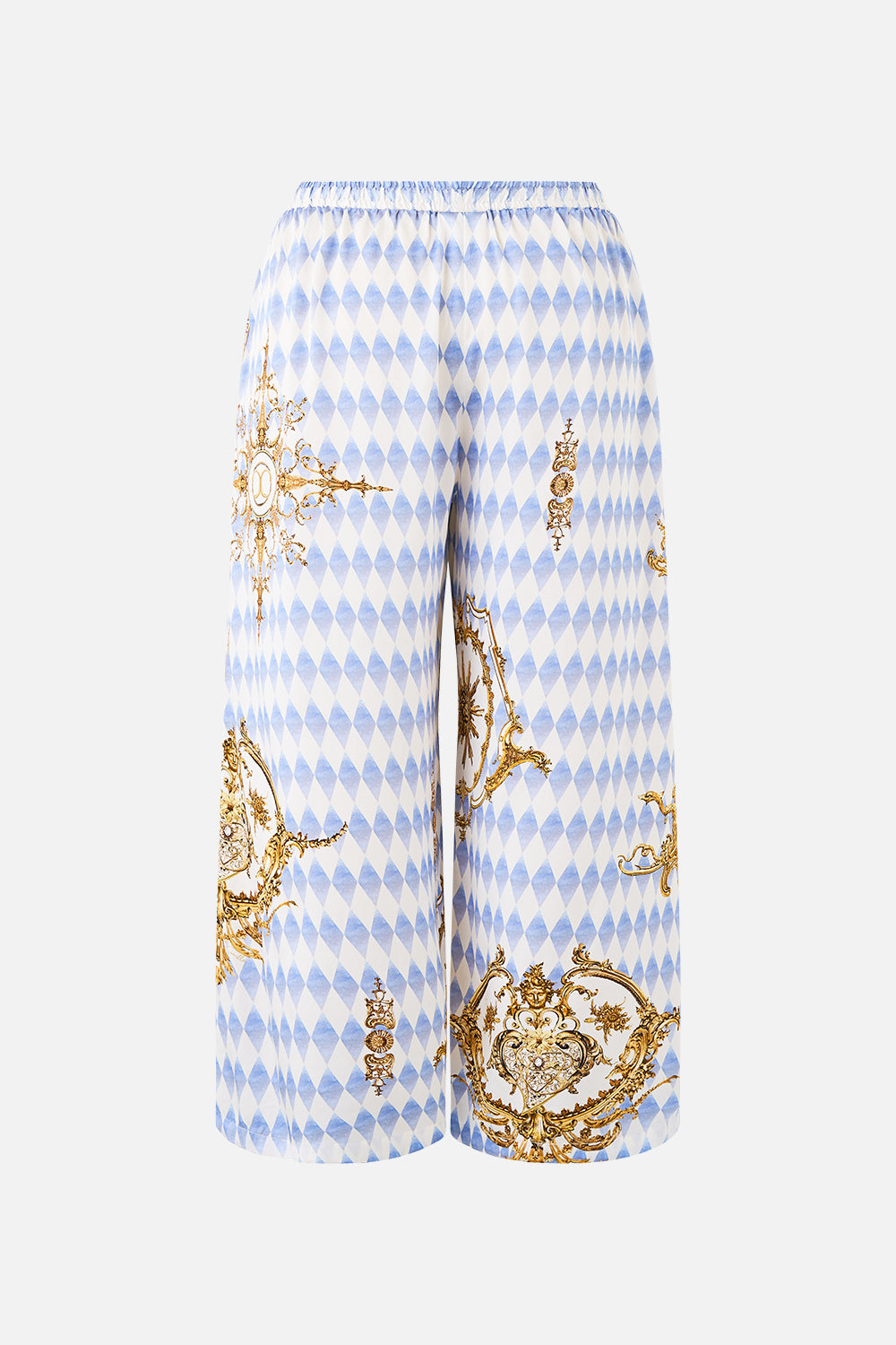 The CAMILLA DRAWSTRING BUCKET BAG SALTY SPLENDOUR in our  print.