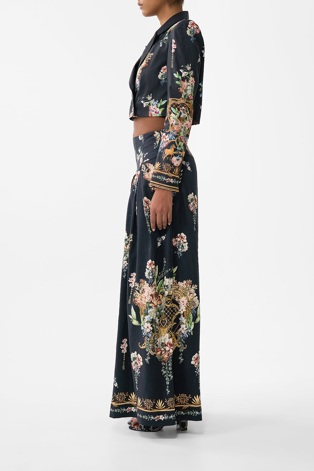 The CAMILLA SILK CHIFFON SHRUG JUST COASTING in our  print.