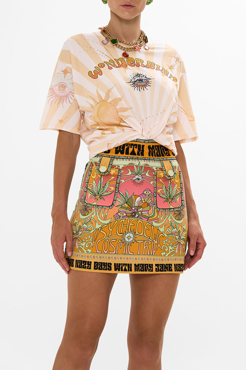 OVERSIZED BAND TEE - MULTI LETS CHASE RAINBOWS