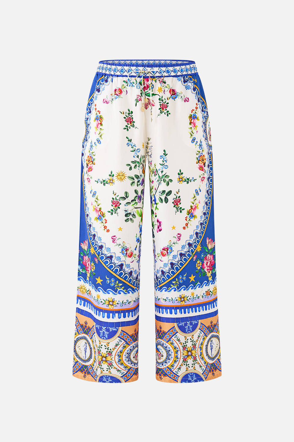 The CAMILLA T SHAPE LONG KAFTAN BASKED IN BAROQUE in our  print.