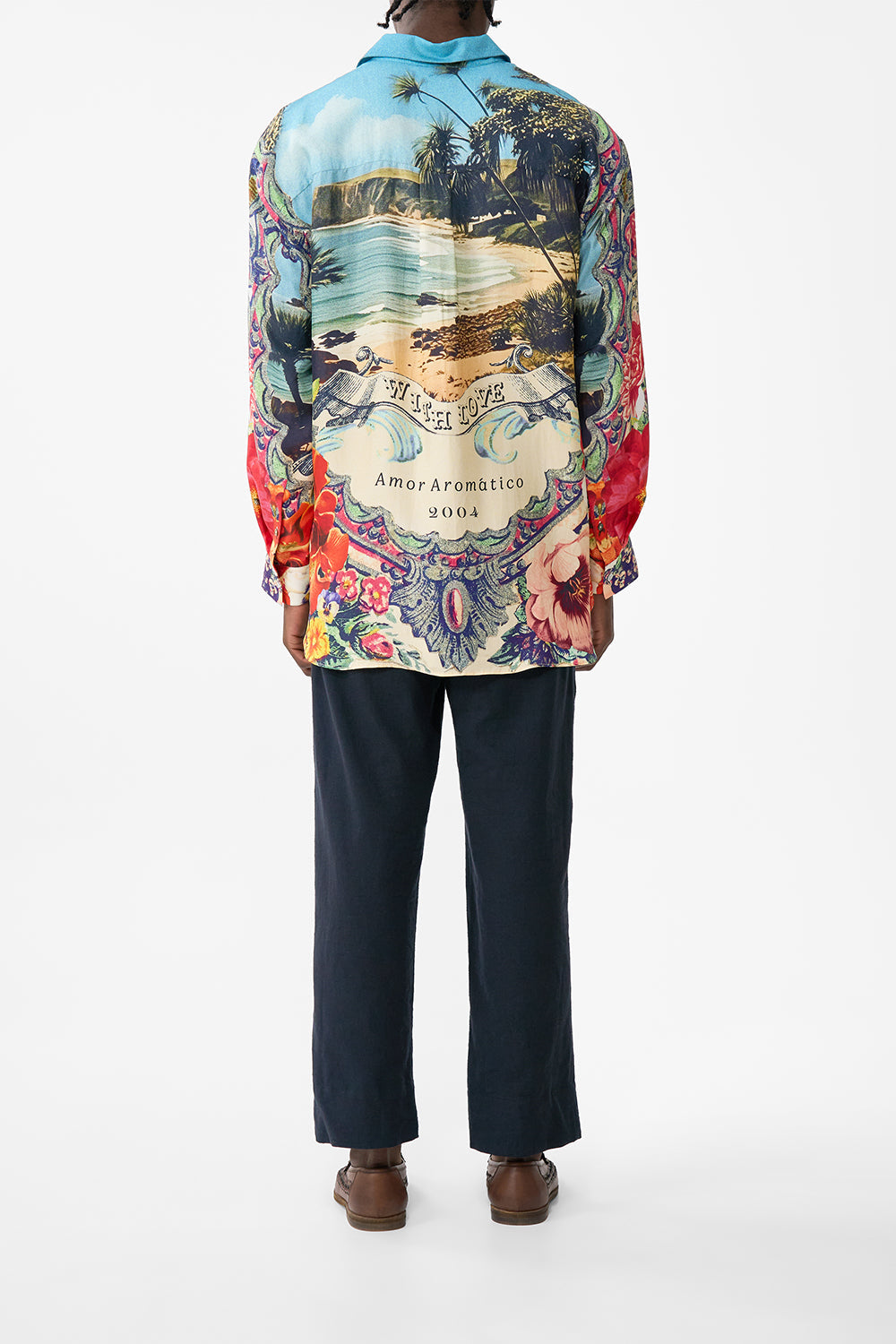 The CAMILLA BUTTON FRONT T-SHAPE KAFTAN DOMINICAN DECADENCE in our  print.