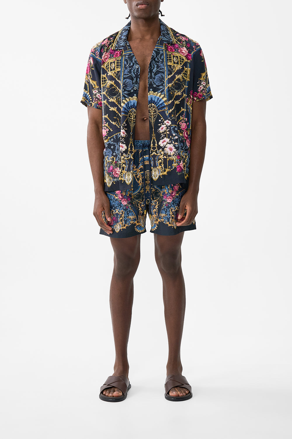 The CAMILLA RING HEADBAND DRESSING ROOM DRAMA in our DRESSING ROOM DRAMA print.