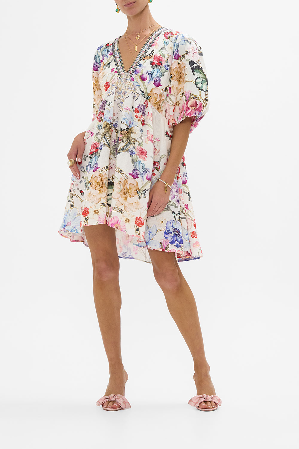 V NECK PUFF SLEEVE SHORT DRESS MONSERRATE MAGIC