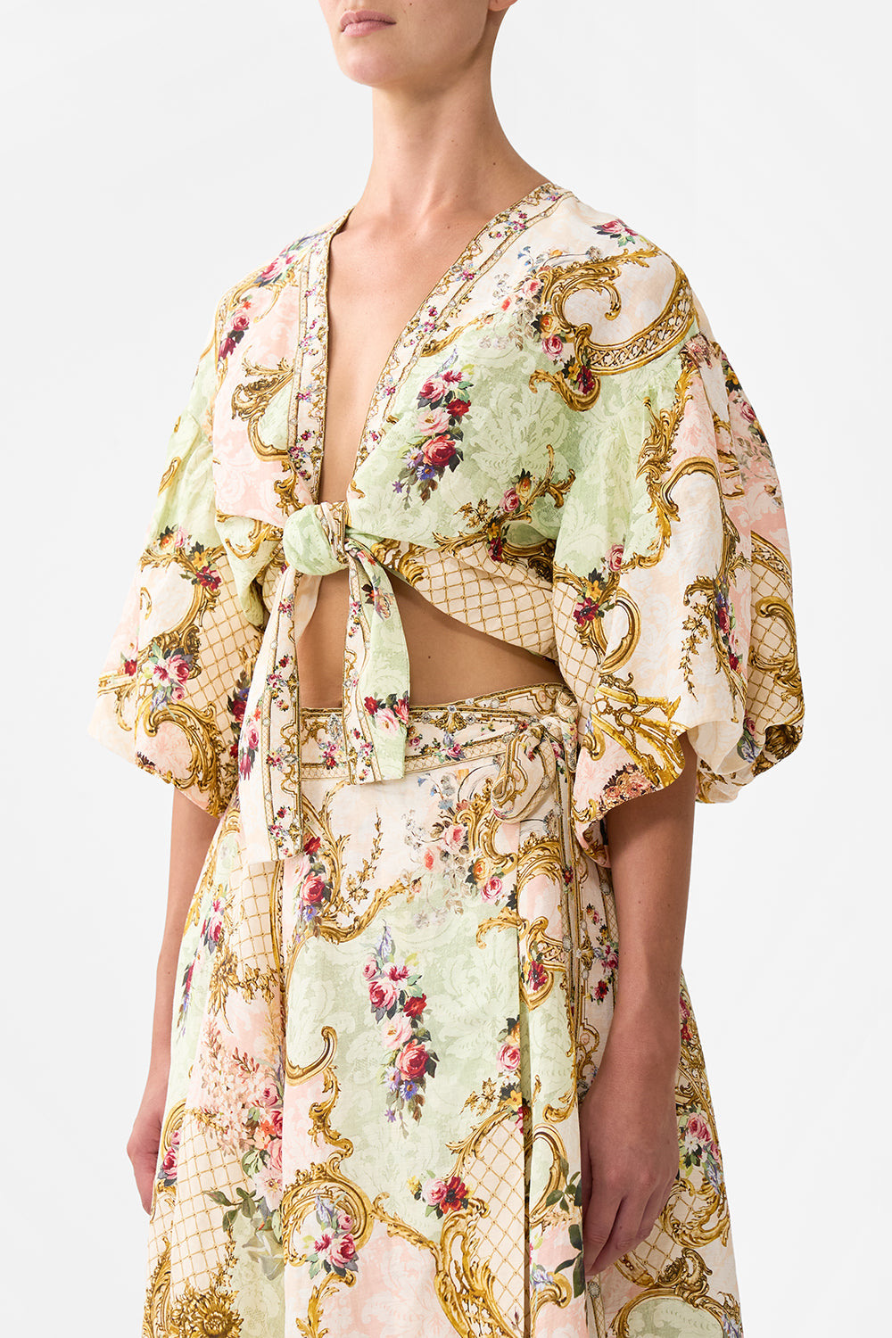 TIE FRONT PUFF SLEEVE TOP THE QUEENS QUARTERS