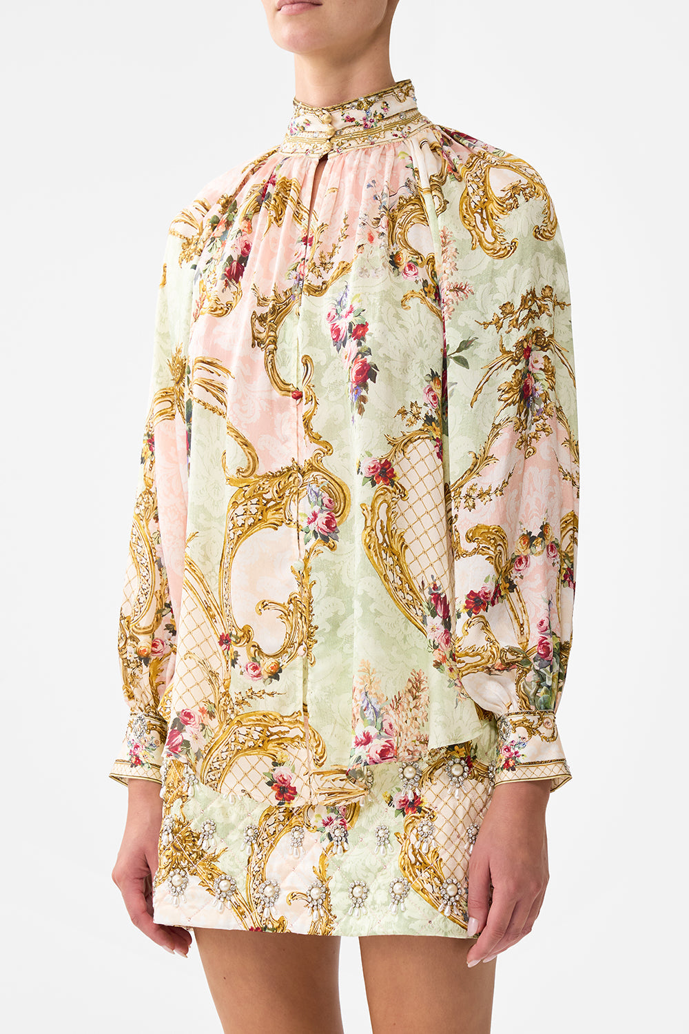 The CAMILLA HIGH WAISTED TIERED SKIRT AROMATIC AMOR in our  print.