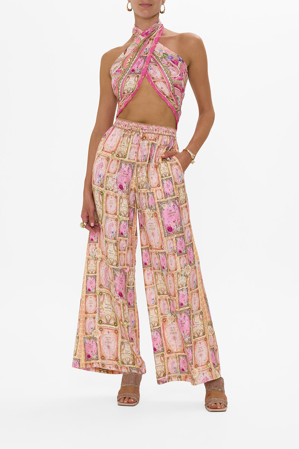 LARGE SQUARE SCARF TOTALLY OZMOPOLITAN