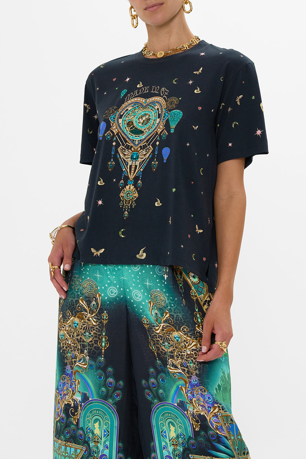 CLASSIC TEE DEFY GRAVITY