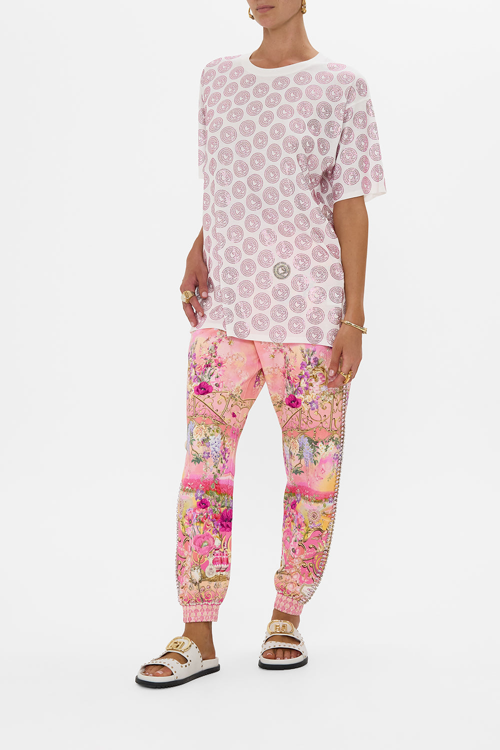 OVERSIZED BAND TEE - WHITE/PINK TOTALLY OZMOPOLITAN