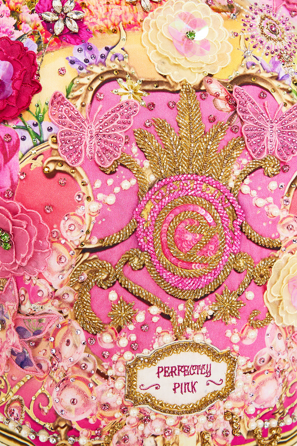 HALTER TIE BACK TOP TOTALLY OZMOPOLITAN