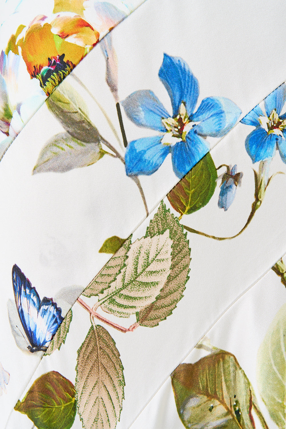 The CAMILLA PATCHWORK CROP ZIP THROUGH JACKET HOUSE OF HOROSCOPES in our  print.