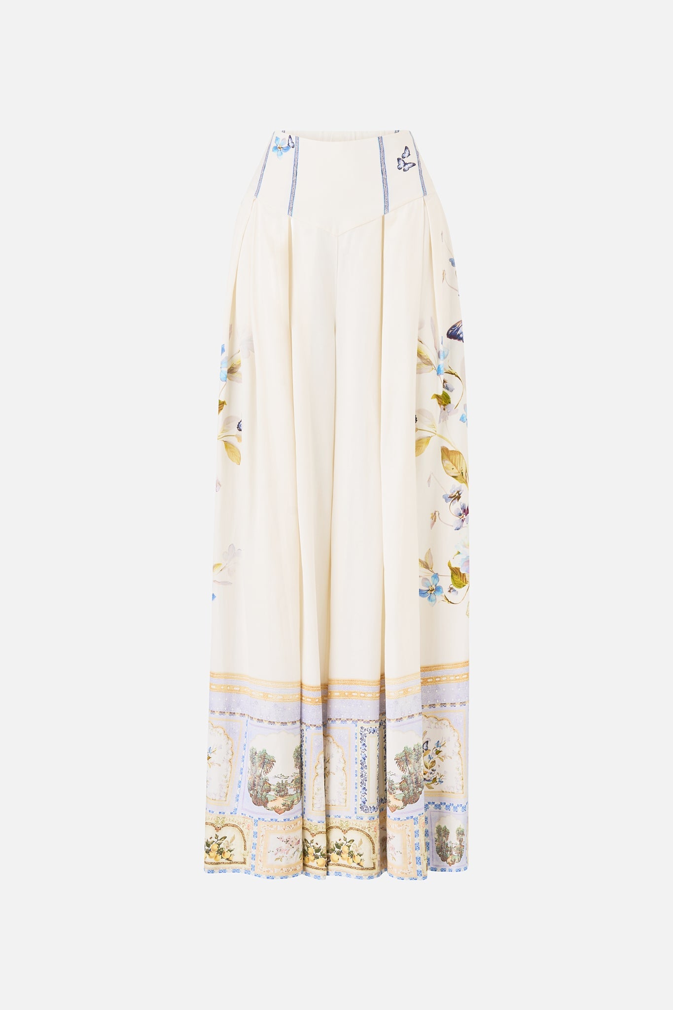 The CAMILLA LONG SLEEVE OVERSIZED SHIRT TALES OF TOPKAPI PALACE in our  print.