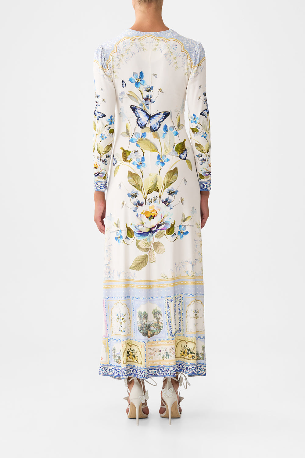 The CAMILLA COLLARED BUTTON THROUGH DRESS MY LUCKY STARS in our MY LUCKY STARS print.