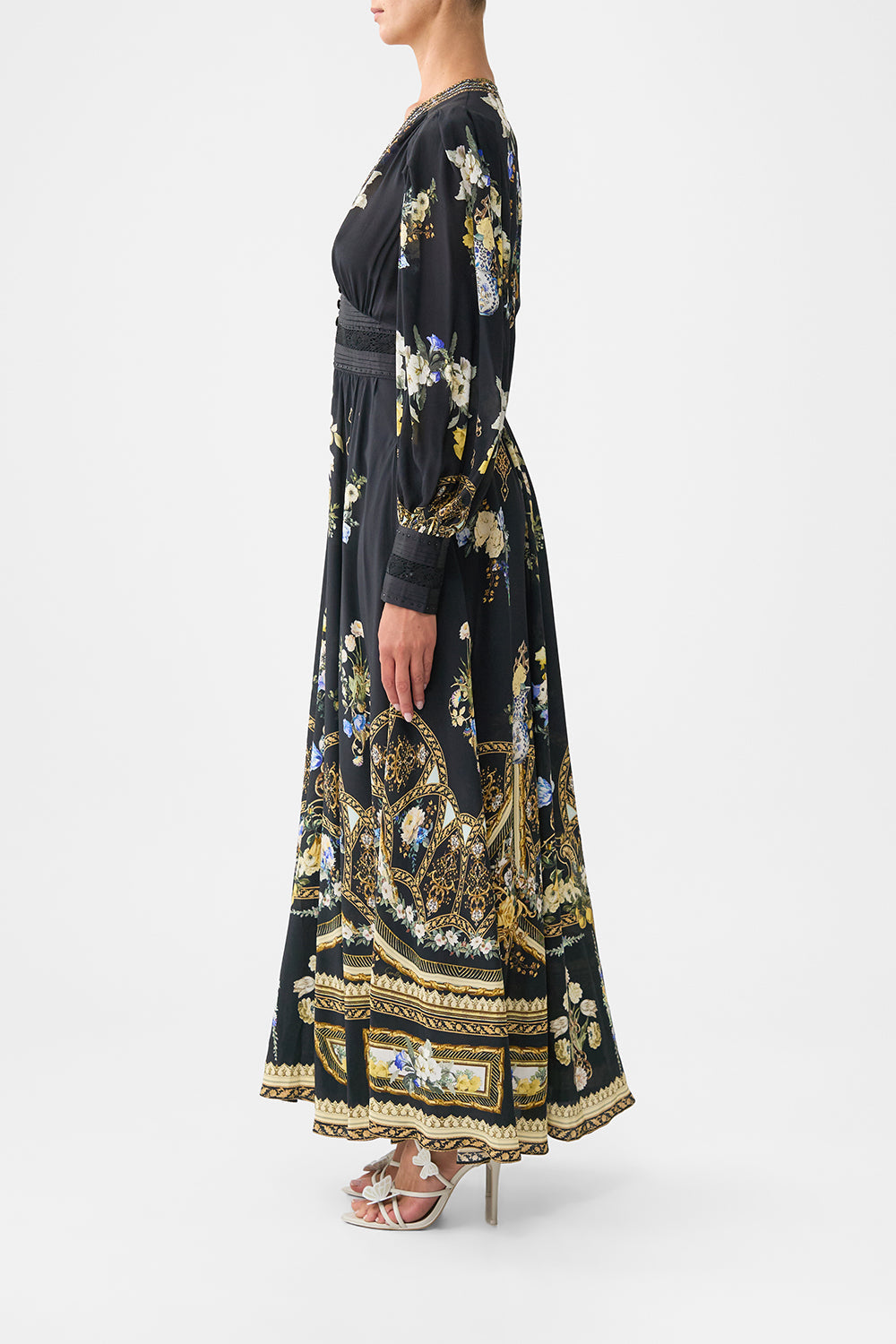 SHAPED WAISTBAND DRESS WITH GATHERED SLEEVES OTTOMAN ELEGANCE