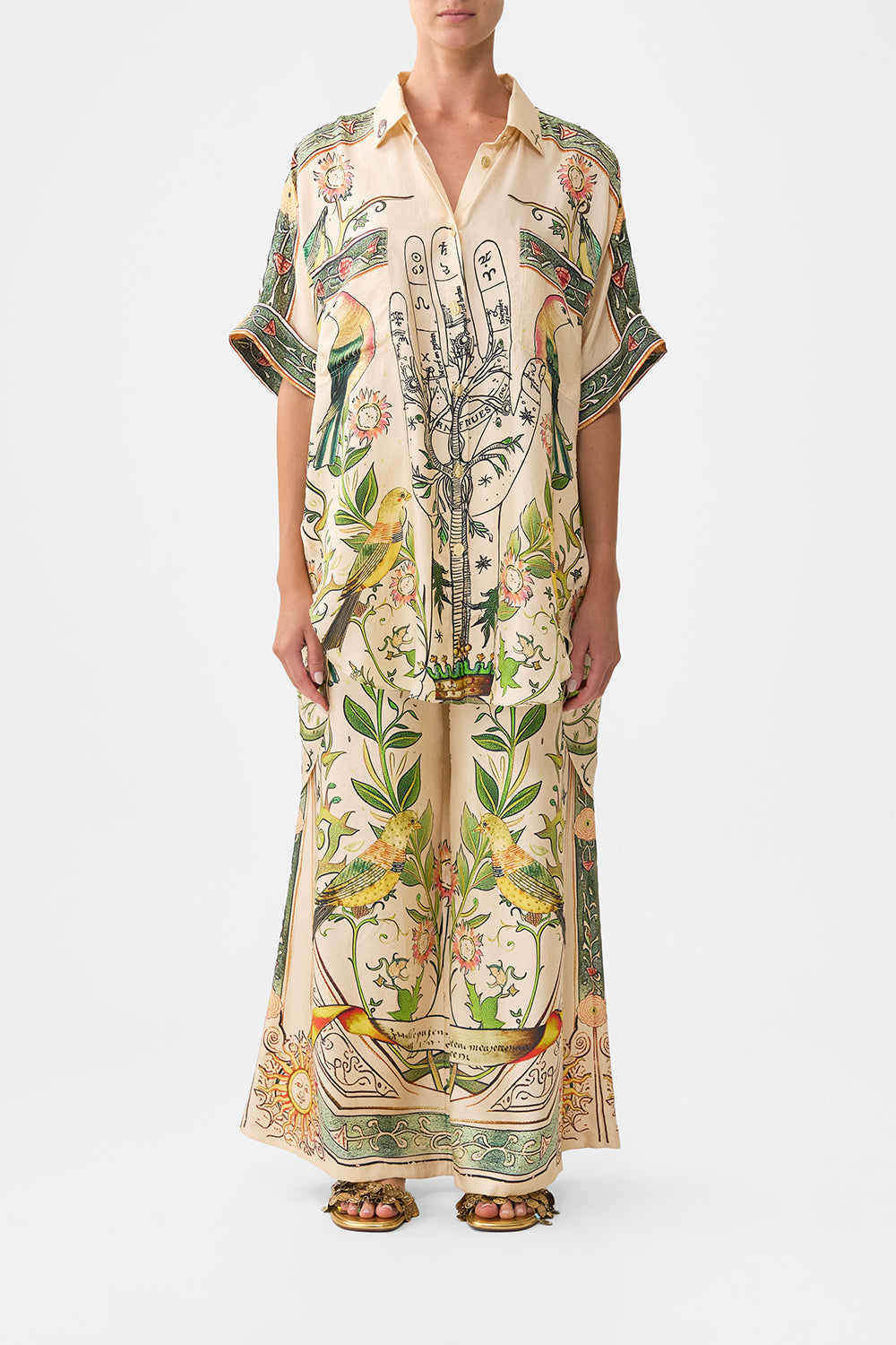 The CAMILLA BUTTON EMBELLISHED PONTE PANT OTTOMAN ELEGANCE in our  print.